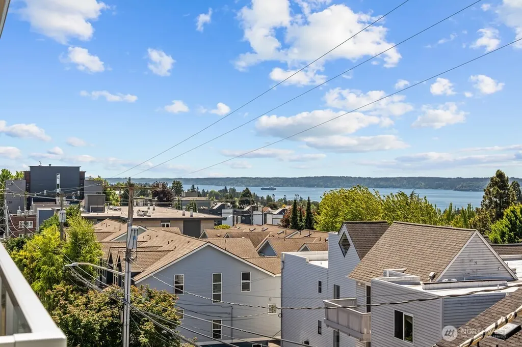 4409 California Avenue SW Seattle WA 98116
