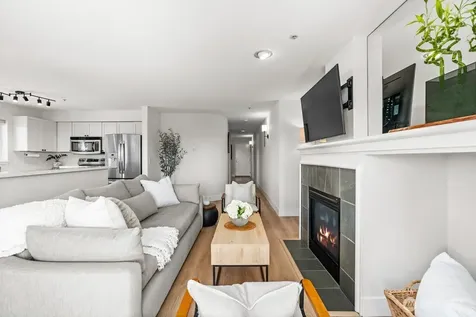 4409 California Avenue SW Seattle WA 98116