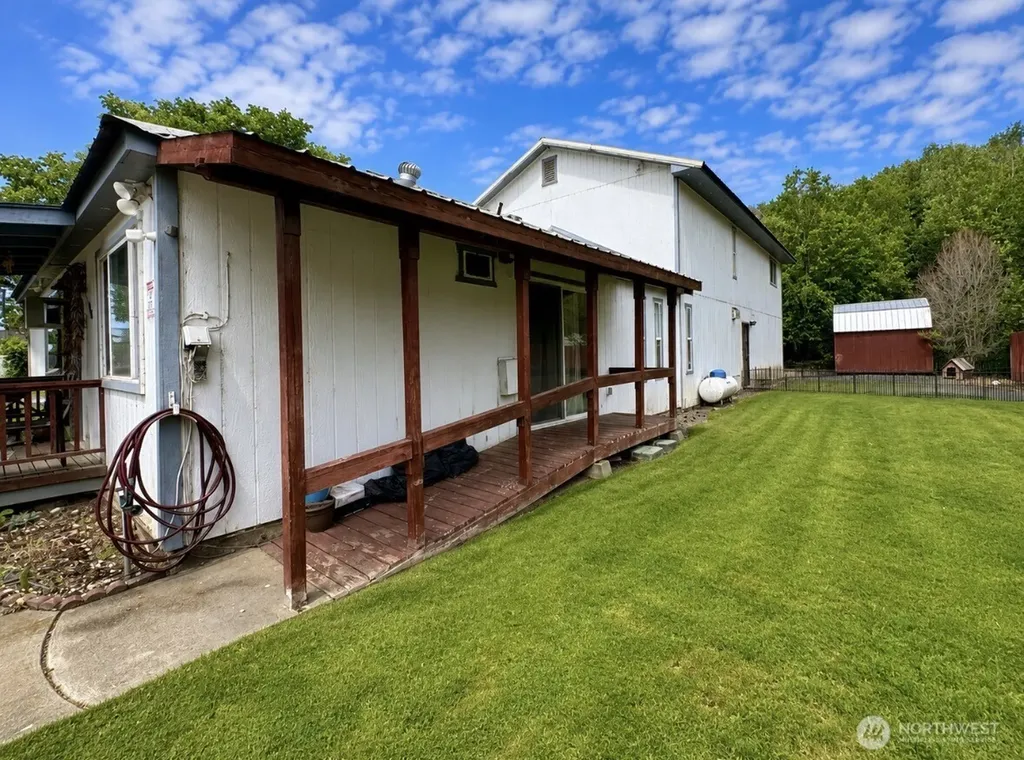 402 Juniper Street Oroville WA 98844