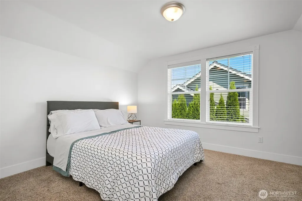 2113 Shea Street Lynden WA 98264