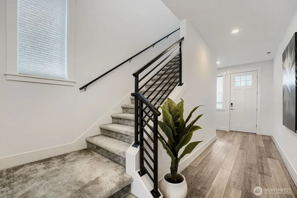 24503 NE 18th Street Sammamish WA 98074