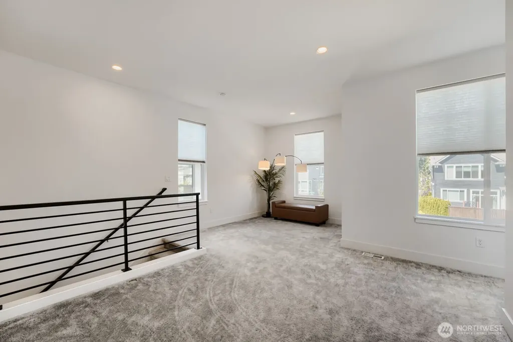 24503 NE 18th Street Sammamish WA 98074