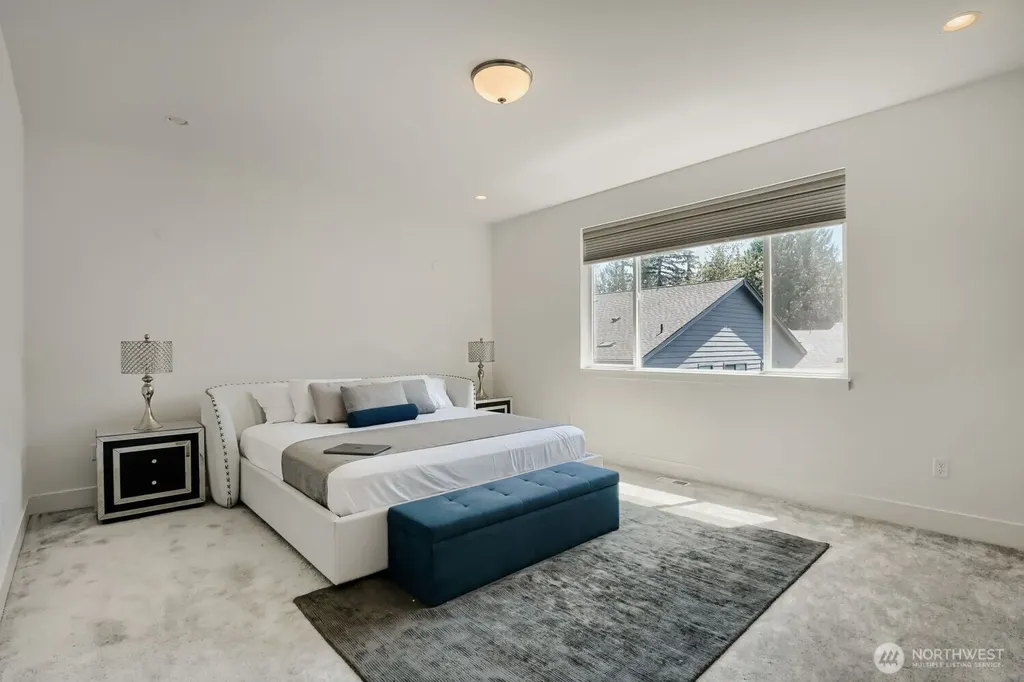 24503 NE 18th Street Sammamish WA 98074