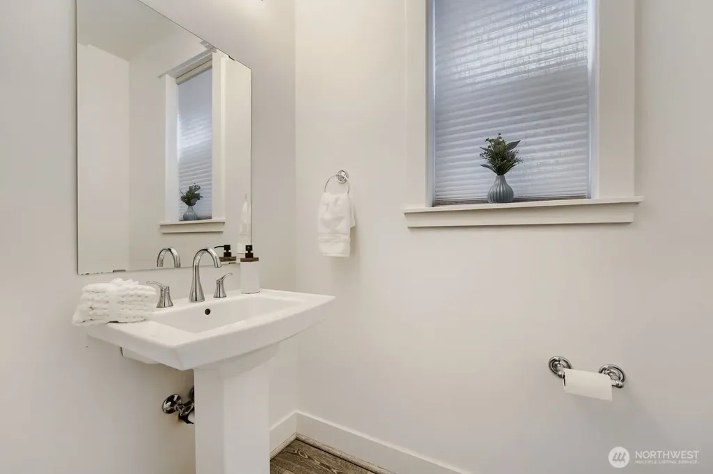 24503 NE 18th Street Sammamish WA 98074