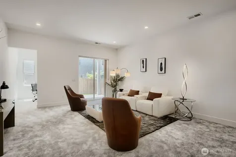 24503 NE 18th Street Sammamish WA 98074