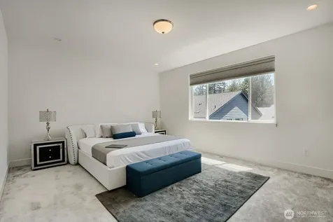 24503 NE 18th Street Sammamish WA 98074