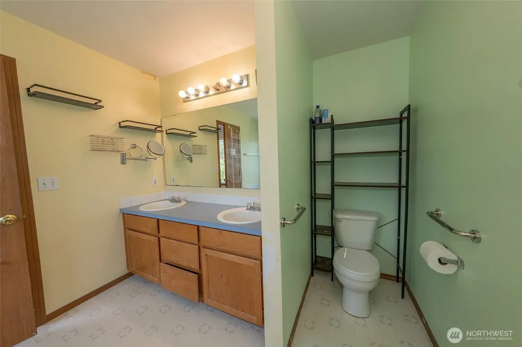 15301 105th Avenue SE Yelm WA 98597