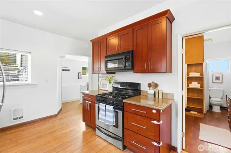3310 Rucker Avenue Everett WA 98201