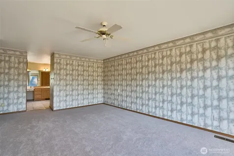14542 SE 243rd Place Kent WA 98042