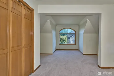 14542 SE 243rd Place Kent WA 98042