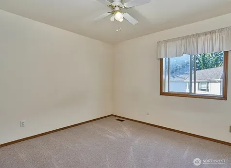 14542 SE 243rd Place Kent WA 98042
