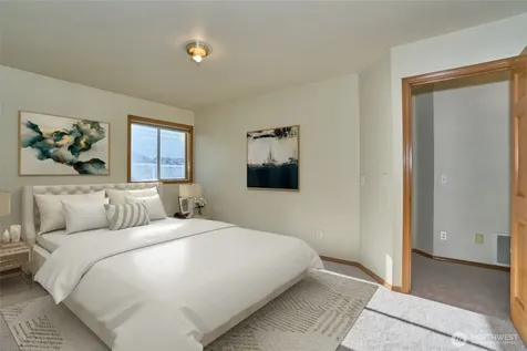 14542 SE 243rd Place Kent WA 98042