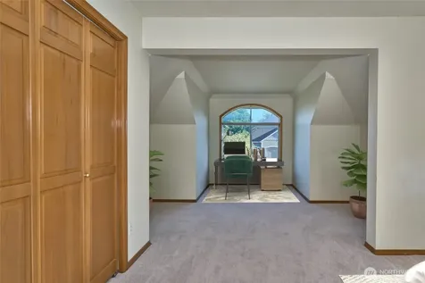 14542 SE 243rd Place Kent WA 98042