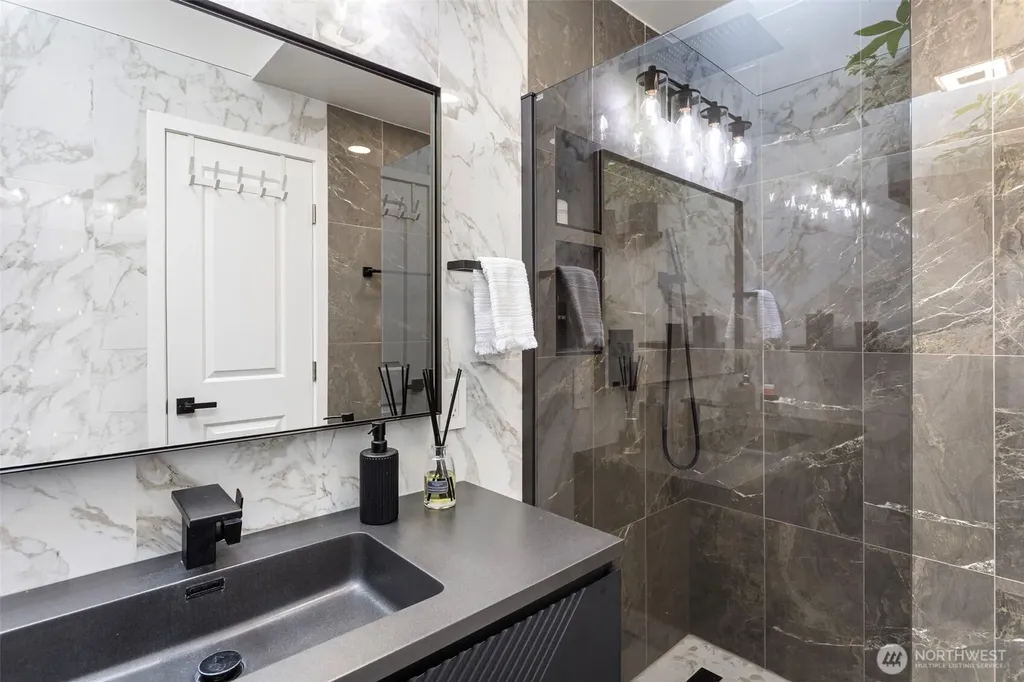 11810 SE 323rd Place Auburn WA 98092
