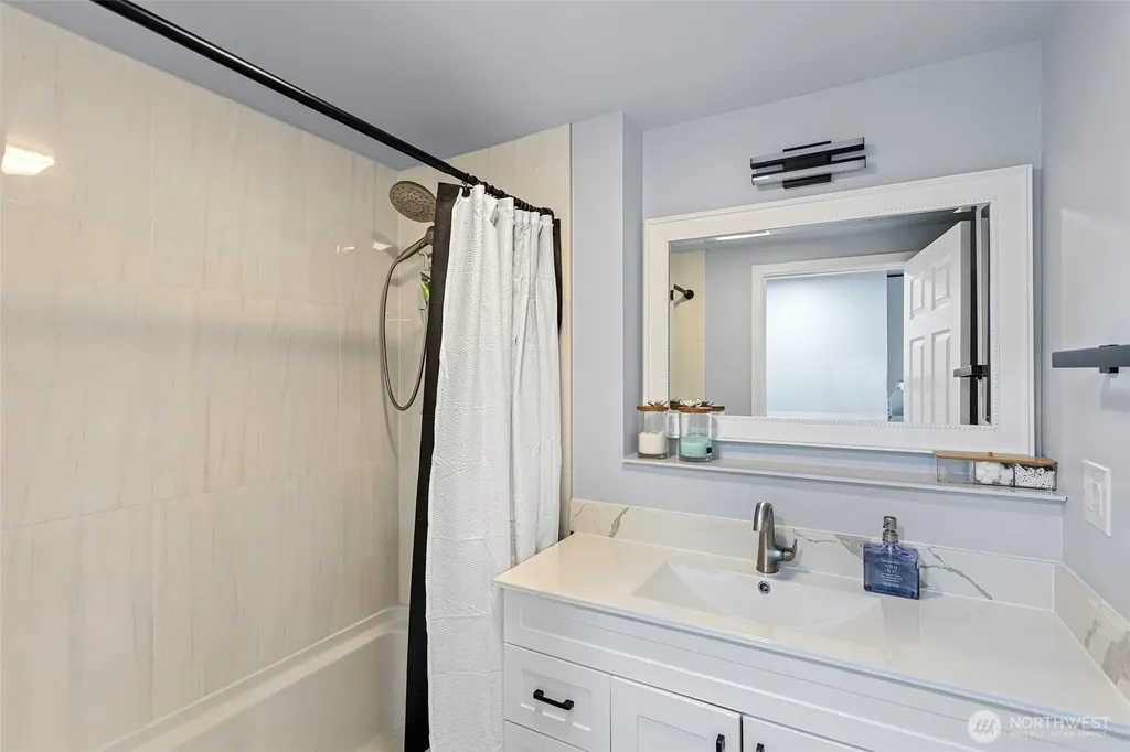 11810 SE 323rd Place Auburn WA 98092