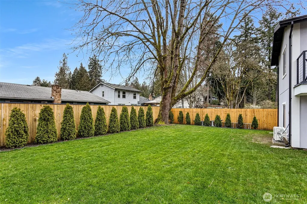 11810 SE 323rd Place Auburn WA 98092