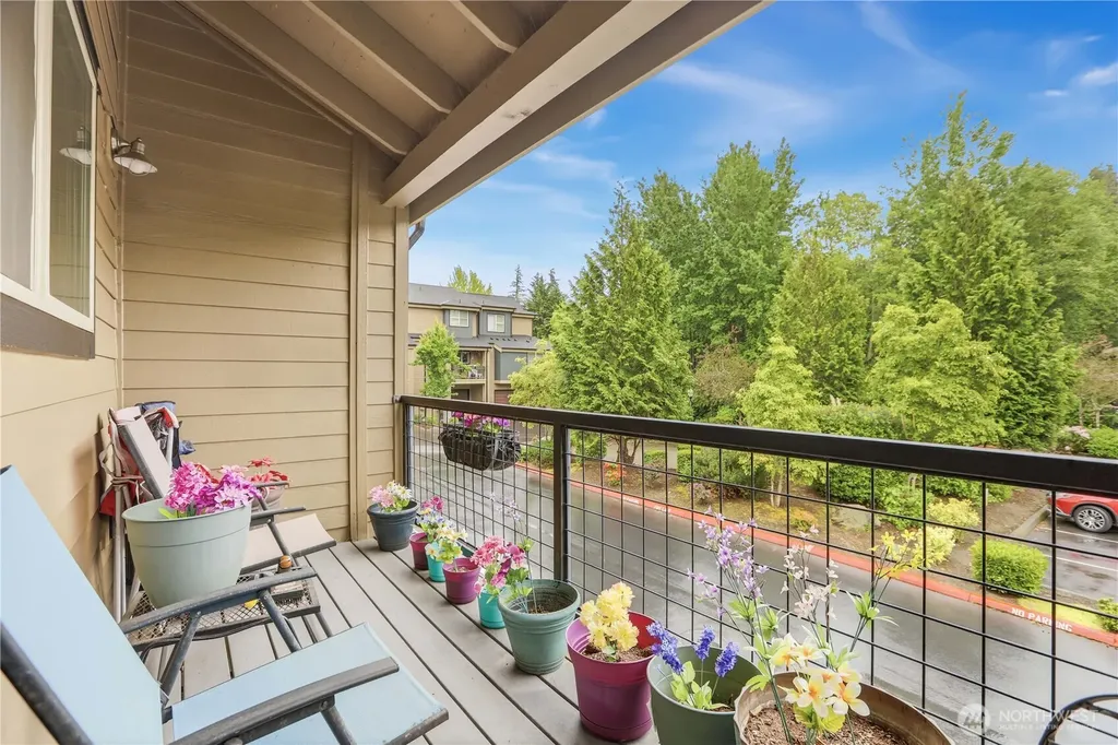 4812 Pointes Drive Mukilteo WA 98275