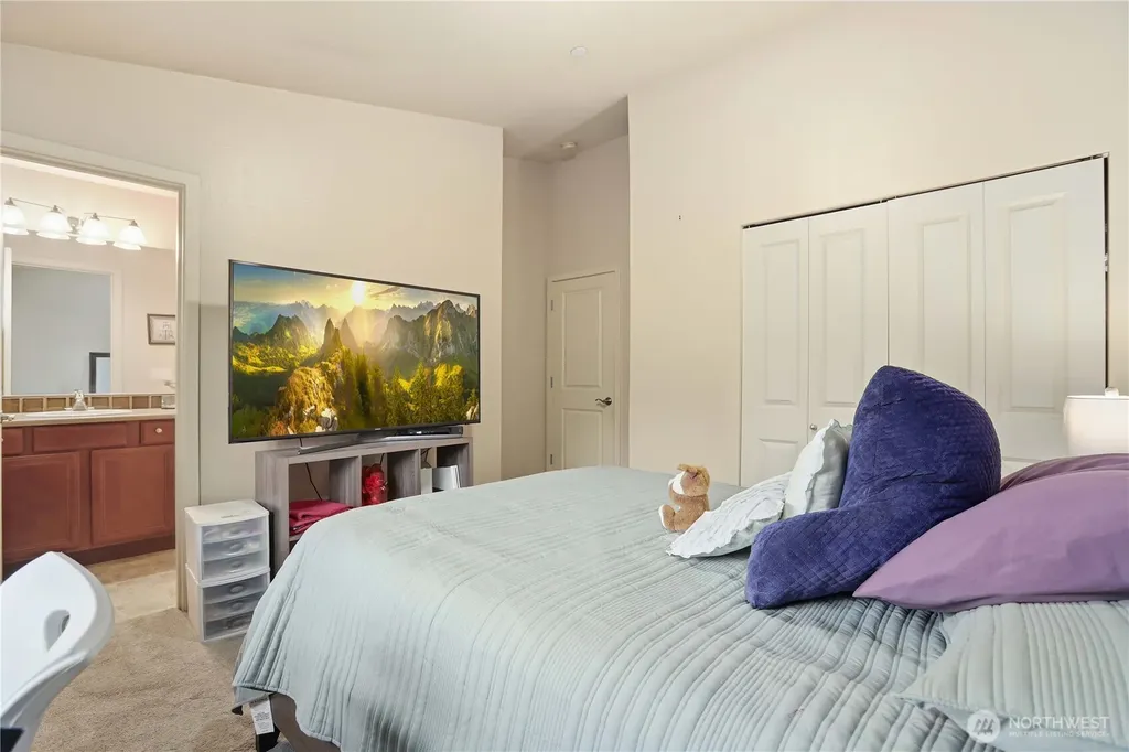 4812 Pointes Drive Mukilteo WA 98275