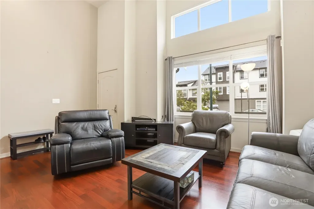 4812 Pointes Drive Mukilteo WA 98275