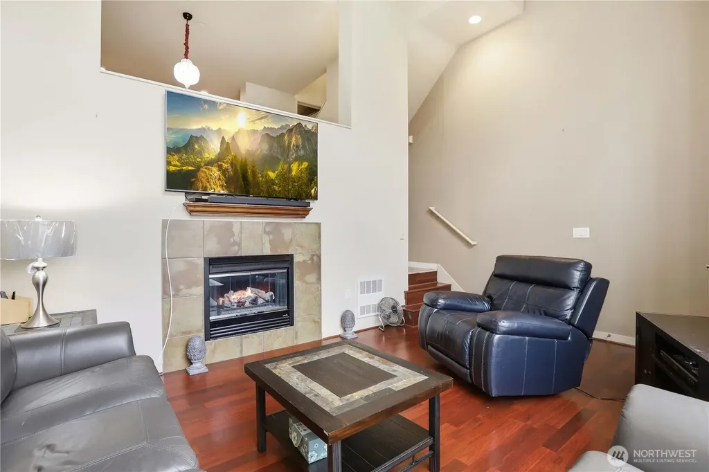 4812 Pointes Drive Mukilteo WA 98275