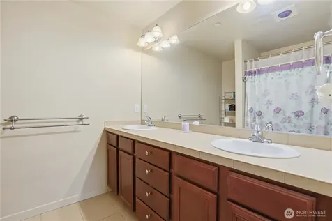 4812 Pointes Drive Mukilteo WA 98275