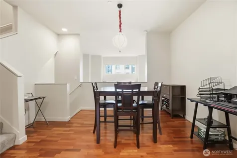 4812 Pointes Drive Mukilteo WA 98275