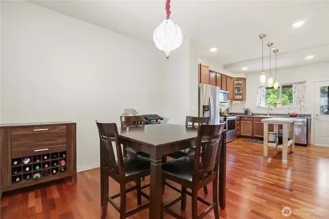 4812 Pointes Drive Mukilteo WA 98275