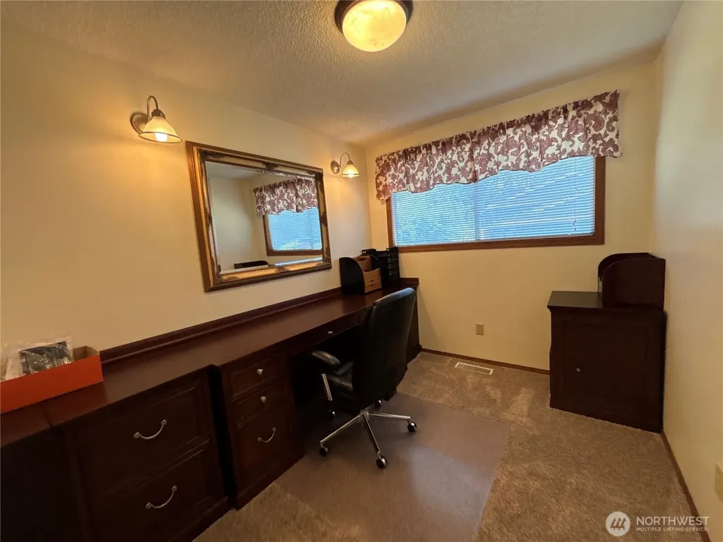 13214 SE 91st Street Newcastle WA 98059