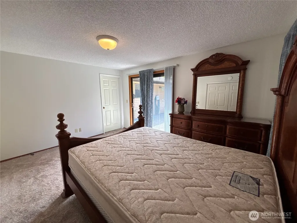 13214 SE 91st Street Newcastle WA 98059