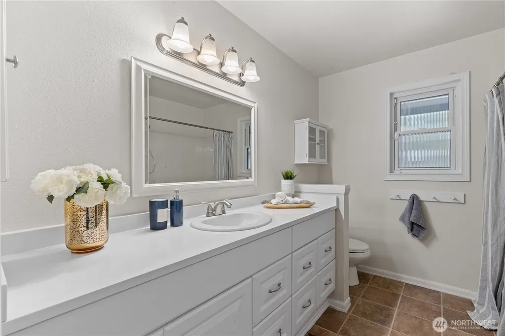 10812 NE 143rd Street Kirkland WA 98034