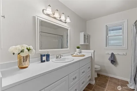 10812 NE 143rd Street Kirkland WA 98034