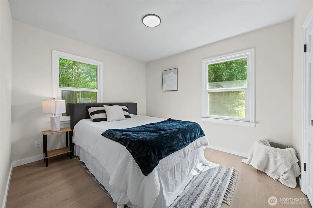 916 Bowker Street SE Lacey WA 98503