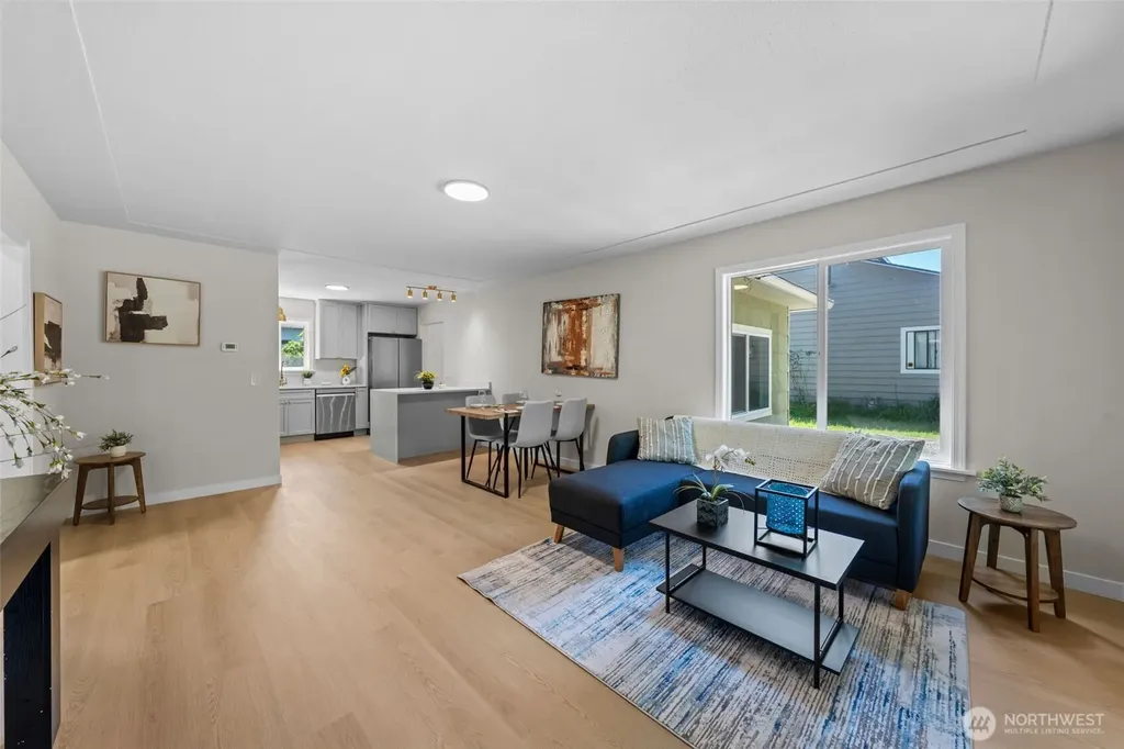 916 Bowker Street SE Lacey WA 98503