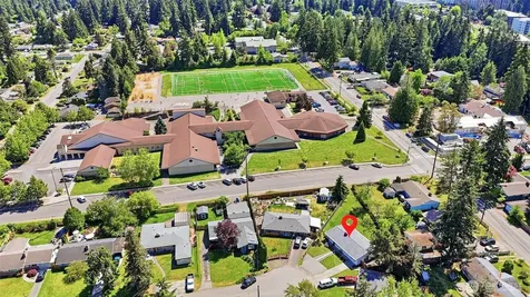 1615 N 196th Place Shoreline WA 98133