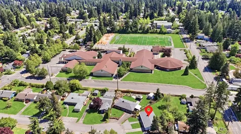 1615 N 196th Place Shoreline WA 98133
