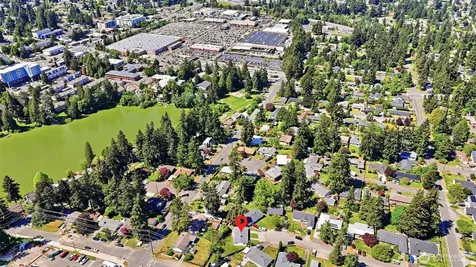 1615 N 196th Place Shoreline WA 98133