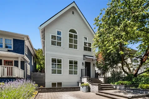 1525 Mcgilvra Boulevard E Seattle WA 98112