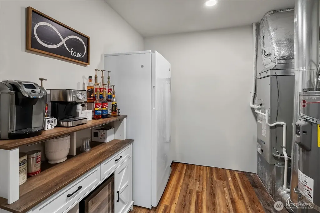 7824 196th Lane SW Rochester WA 98579