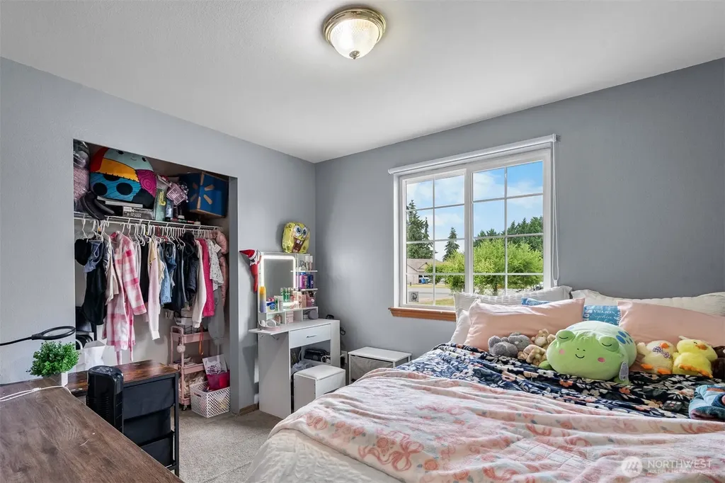 7824 196th Lane SW Rochester WA 98579
