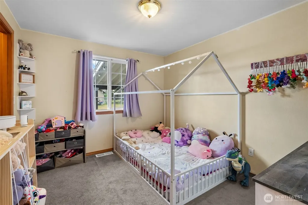7824 196th Lane SW Rochester WA 98579