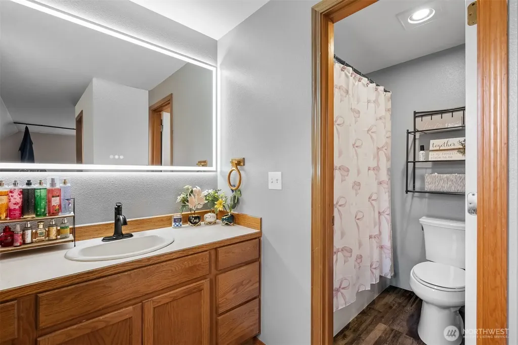 7824 196th Lane SW Rochester WA 98579