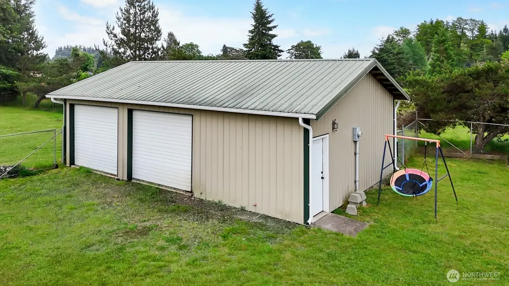 7824 196th Lane SW Rochester WA 98579