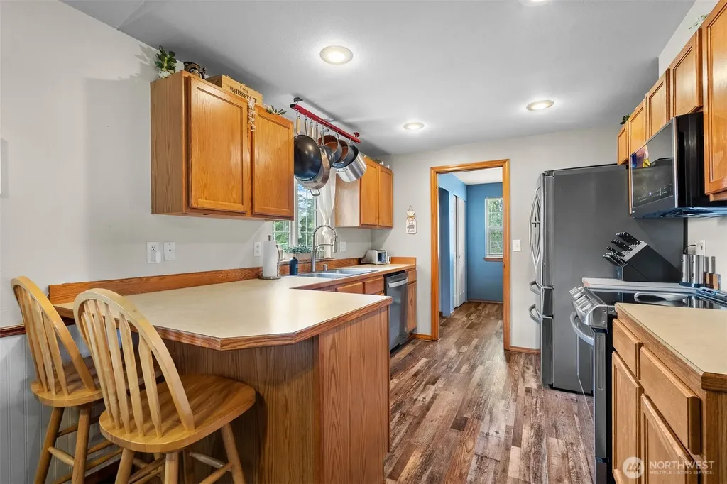 7824 196th Lane SW Rochester WA 98579