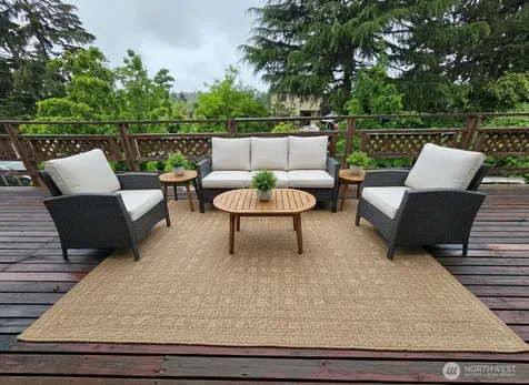 9651 21st Avenue SW Seattle WA 98106