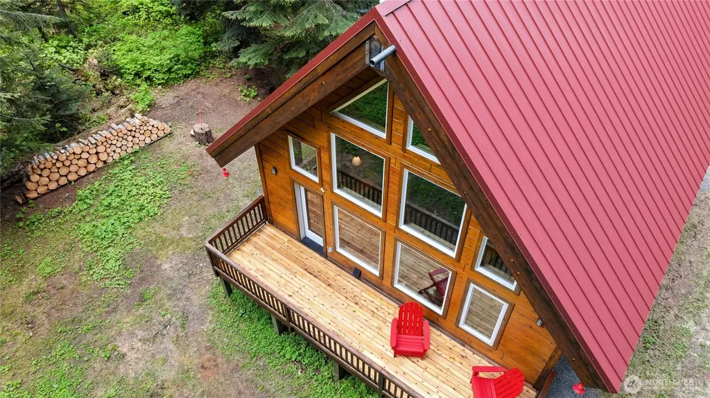 42 Gold Creek Lane Snoqualmie Pass WA 98068