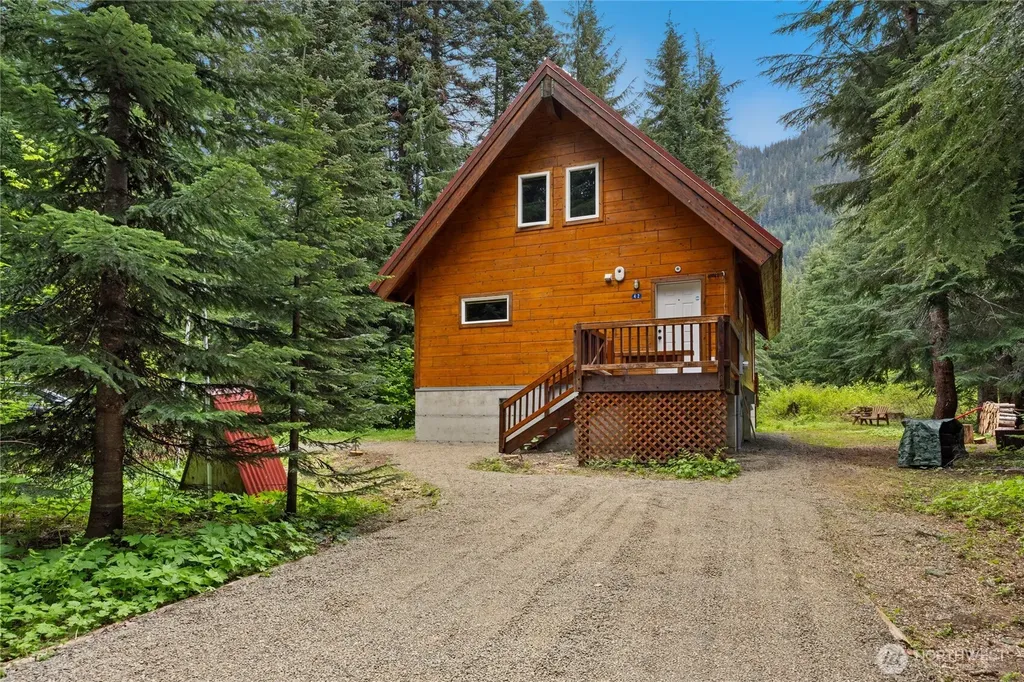 42 Gold Creek Lane Snoqualmie Pass WA 98068
