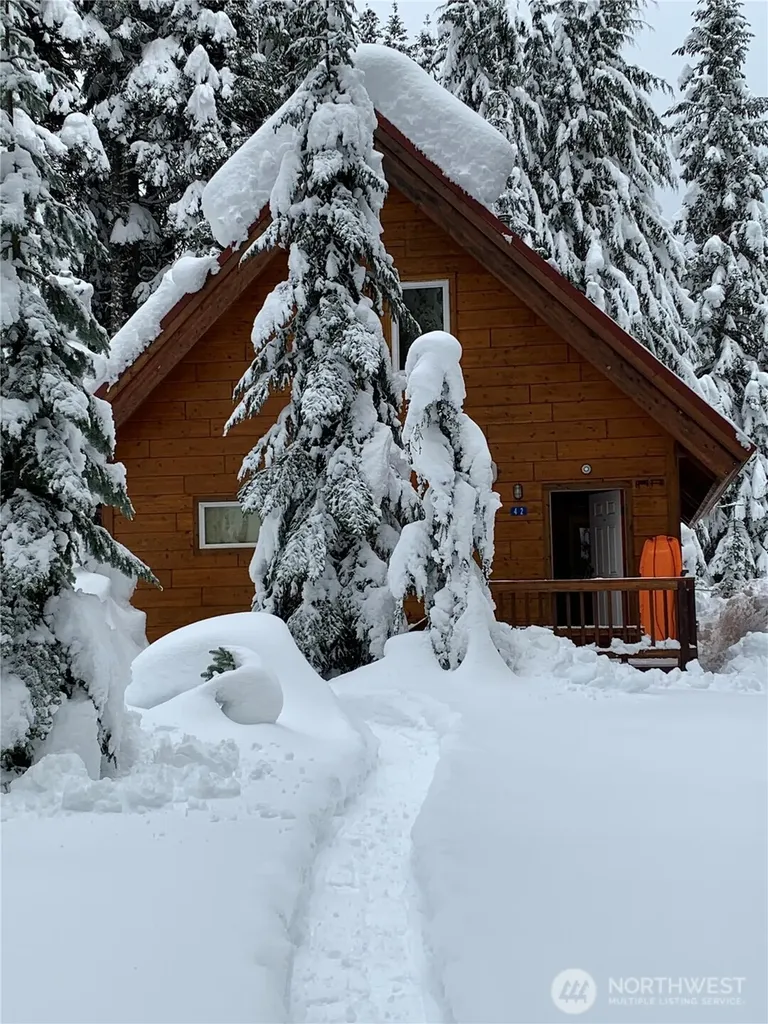 42 Gold Creek Lane Snoqualmie Pass WA 98068