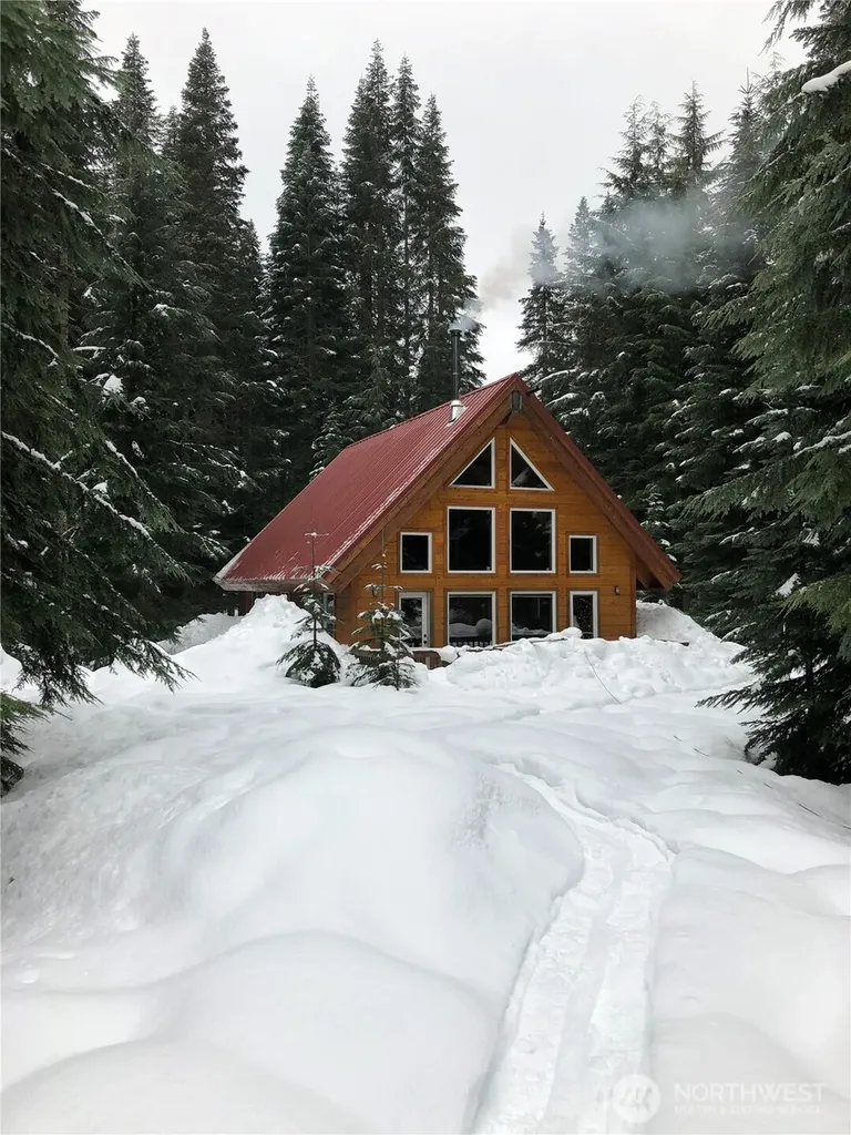 42 Gold Creek Lane Snoqualmie Pass WA 98068