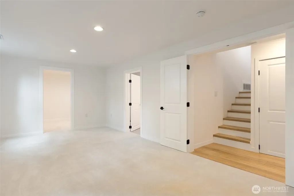 6320 Gregory Street W University Place WA 98466