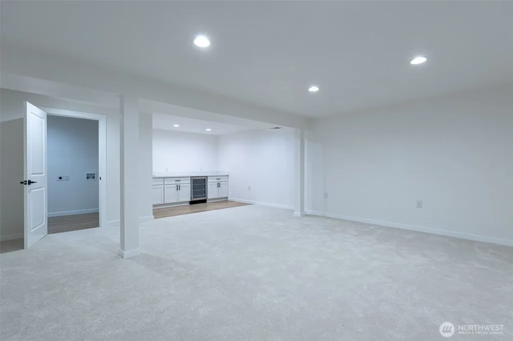 6320 Gregory Street W University Place WA 98466